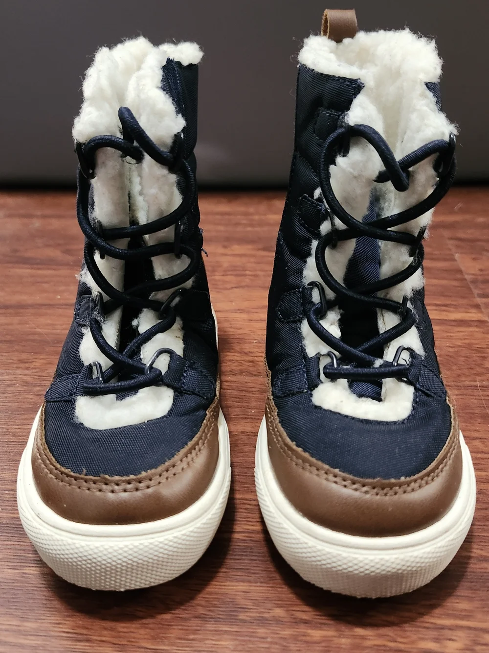 Cat & Jack Navy and Brown Faux-Fur Lined Kids Winter Boots